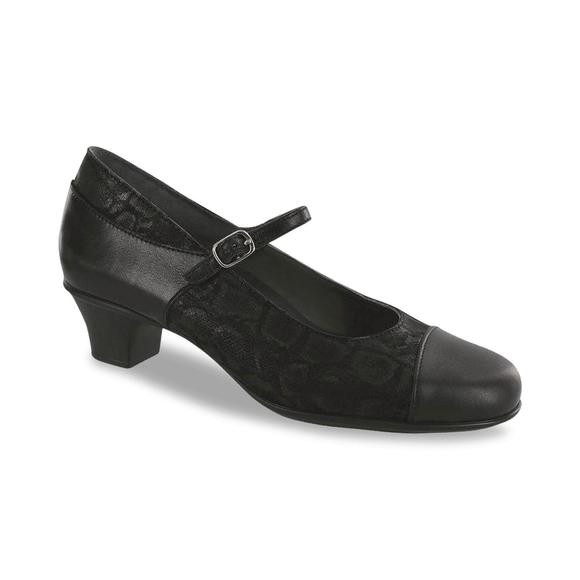 SAS Shoes - NEW SAS isabel mary jane shoes - medium in black/snake